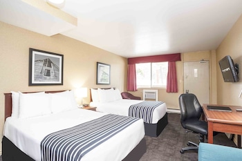 Standard Room, 2 Double Beds