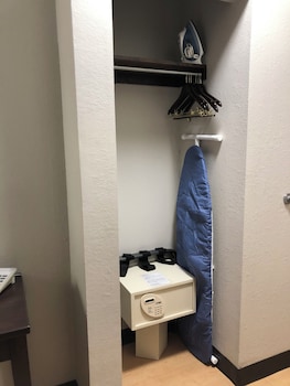 Superior Room, 1 King Bed, Accessible, Non Smoking (Roll-In Shower)