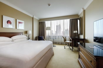 Executive Double Room, 1 King Bed, Club Lounge Access