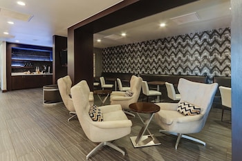 Club Room, 1 King Bed