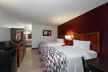 Deluxe Room, 2 Queen Beds, Non Smoking
