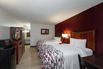 Deluxe Room, 2 Queen Beds, Non Smoking