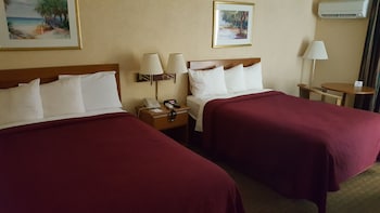 Standard Room, 2 Double Beds, Non Smoking