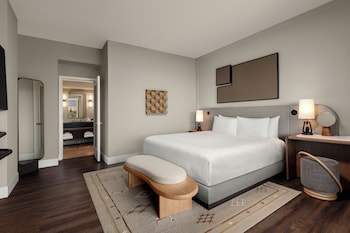 Penthouse Suite