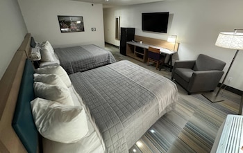 Room, 2 Queen Beds, Mobility Accessible, Non Smoking