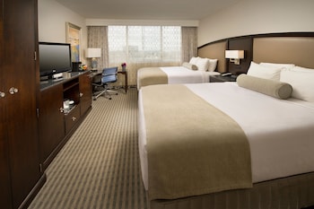 Standard Room, 2 Queen Beds (Hearing Accessible)