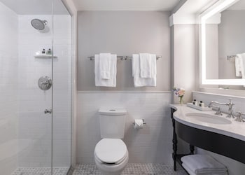 Premium Room, 1 King Bed