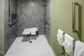 Junior Suite, 1 King Bed, Accessible (Hearing)