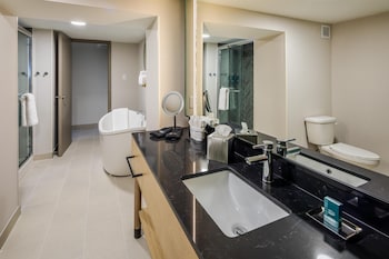 Junior Suite, 2 Queen Beds