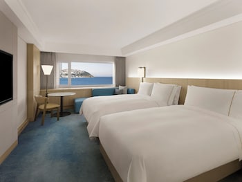 Deluxe Beach Family, 1 Queen and 1 Twin, Haeundae Beach view