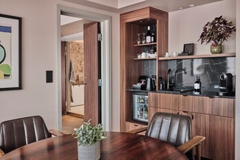 Presidential Suite, Balcony, Harbor View
