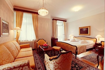 Presidential Suite, Balcony, Lake View