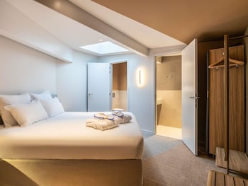 Deluxe Suite, 2 Queen Beds