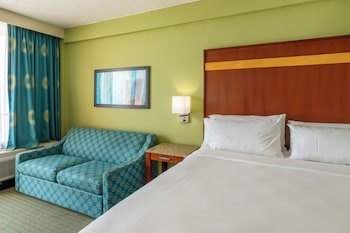 Standard Room, 1 King Bed with Sofa bed, Oceanfront