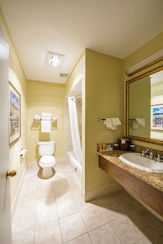 Superior Room, 1 King Bed