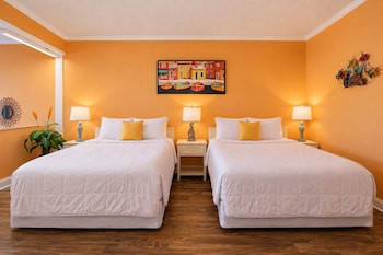 Room, 2 Queen Beds, Non Smoking