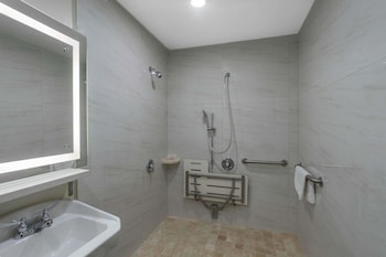 Room, 1 Double Bed, Accessible, Non Smoking (Mobility/Hearing)
