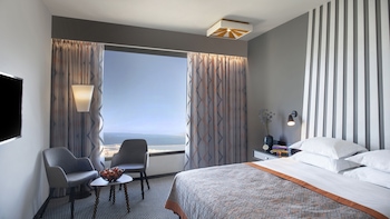 Executive Room, Bay View