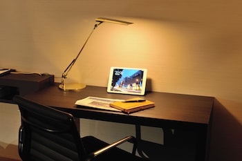 Premium Room, 1 Queen Bed (Central Building)