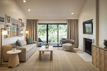 Premium Suite, Multiple Beds (Premium Oak Creek 2 Bedroom)