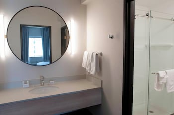 Suite, Multiple Beds