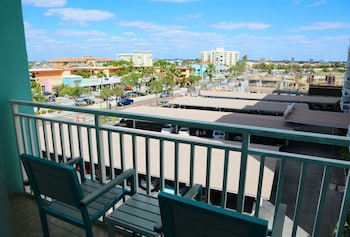 2 Queen Beds, Balcony, City View, No Smoking
