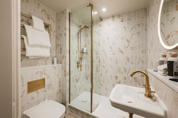 Superior Room, 2 Twin Beds, City View (Heritage Twin)