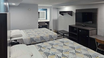 Standard Room, 2 Queen Beds, Non Smoking