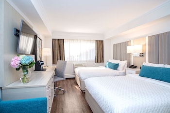 Standard Room, 2 Double Beds, Non Smoking, Refrigerator
