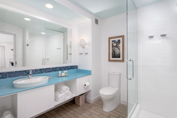 Room, 2 Queen Beds, Balcony (Gulf Front)