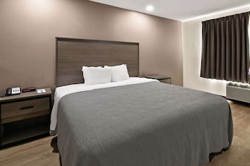 Suite, 1 King Bed, Non Smoking