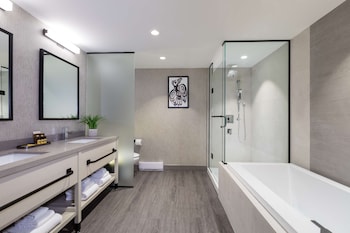 Suite, 1 King Bed, Non Smoking, Balcony (No Pets in room type;with Sofabed)