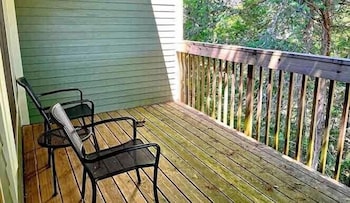 Condo, 1 Bedroom