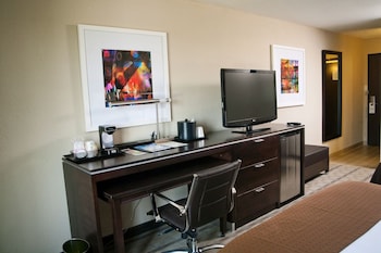 Standard Room, 1 King Bed