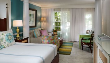 Partial Oceanview Queen