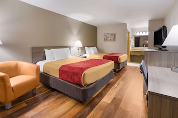 Standard Room, 2 Queen Beds, Non Smoking