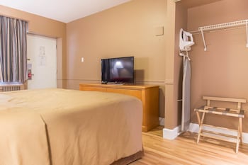 Superior Room, 1 King Bed, Non Smoking