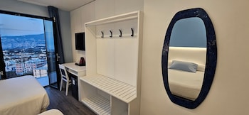 Classic Quadruple Room