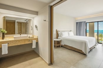 Premium Villa Master Suite