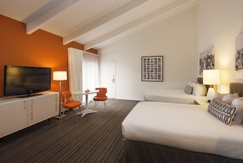 Standard Room, Accessible, City View