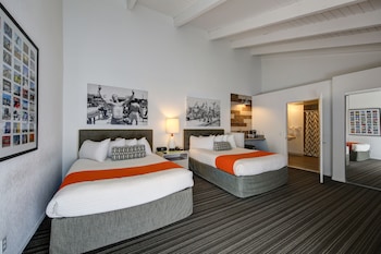 Standard Room, Accessible, City View
