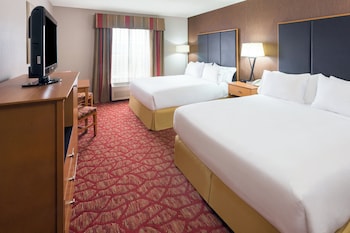 Standard Room, 2 Queen Beds, Accessible (Mobility Tub)