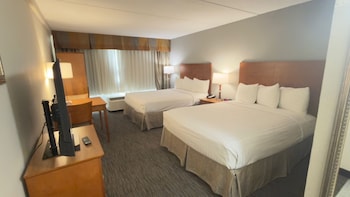 Standard Room, 2 Double Beds, Non Smoking, Refrigerator & Microwave