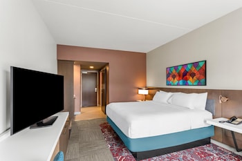 Room, 1 King Bed, Accessible (Hearing)