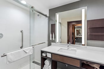 Room, 2 Queen Beds, Accessible (Hearing)