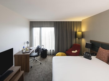 Deluxe Room, 1 King Bed