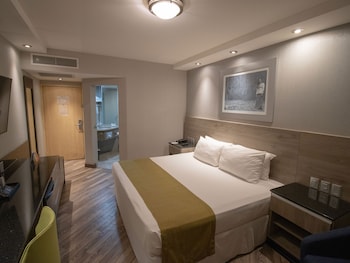 Superior Single Room, 1 King Bed