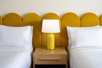 Standard Room, 2 Queen Beds, Tower (View)