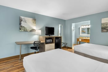 Standard Room, 2 Double Beds, Non Smoking