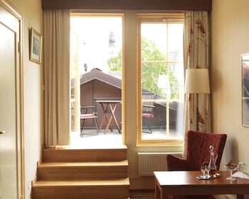 Superior Room, 2 Twin Beds, Non Smoking